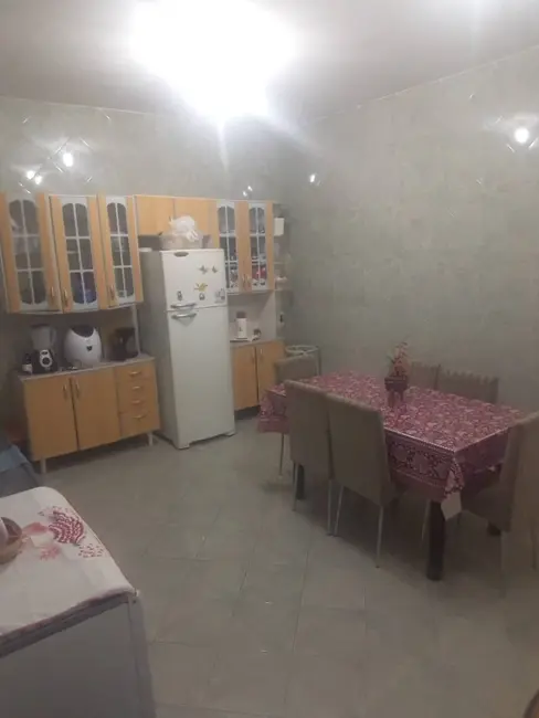 Foto 1 de Casa com 2 quartos à venda, 180m2 em Contagem - MG