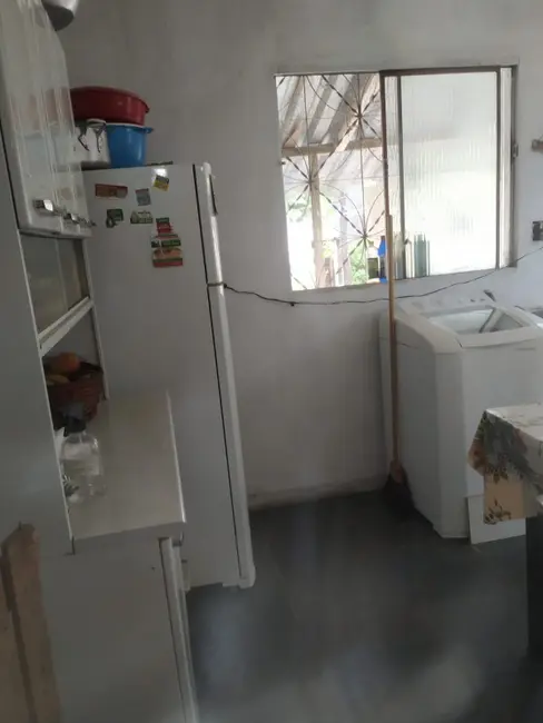 Foto 1 de Casa com 1 quarto à venda, 170m2 em Contagem - MG