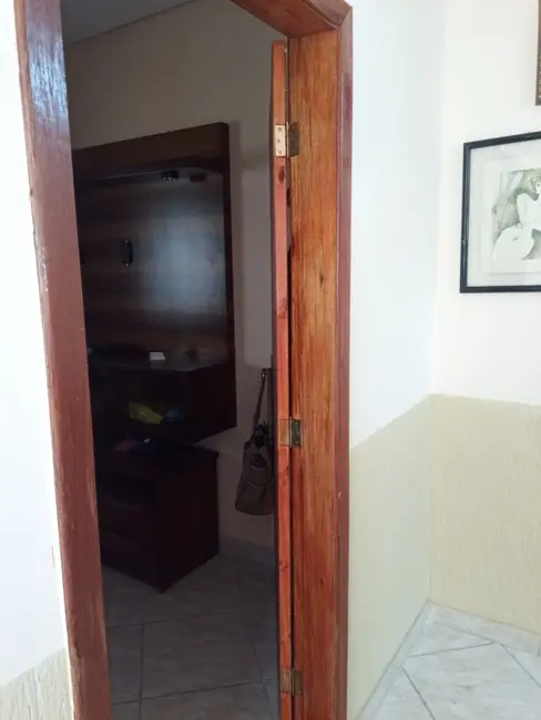 Casa com 2 quartos à venda, 200m2 em Jardim das Alterosas - 2ª Seção, Betim - MG - imagem 6 Foto 6 de Casa com 2 quartos à venda, 200m2 em Jardim das Alterosas - 2ª Seção, Betim - MG
