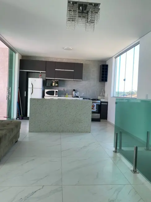 Casa com 3 quartos à venda, 180m2 em Esmeraldas - MG - imagem 3 Foto 3 de Casa com 3 quartos à venda, 180m2 em Esmeraldas - MG