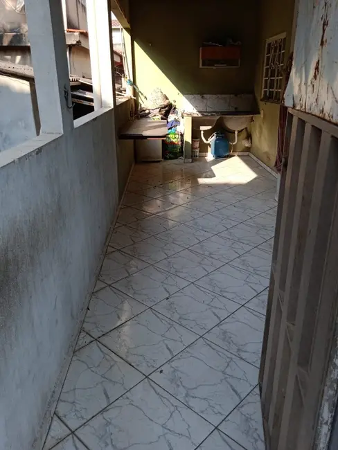 Foto 4 de Casa com 4 quartos à venda, 380m2 em Jardim Perla, Betim - MG