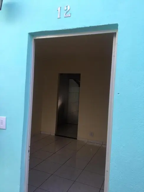 Foto 2 de Casa de Condomínio com 2 quartos à venda, 50m2 em Senhora das Graças, Betim - MG