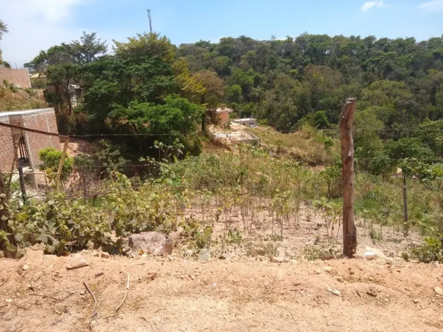 Foto 2 de Terreno / Lote à venda, 500m2 em Bandeirinhas, Betim - MG