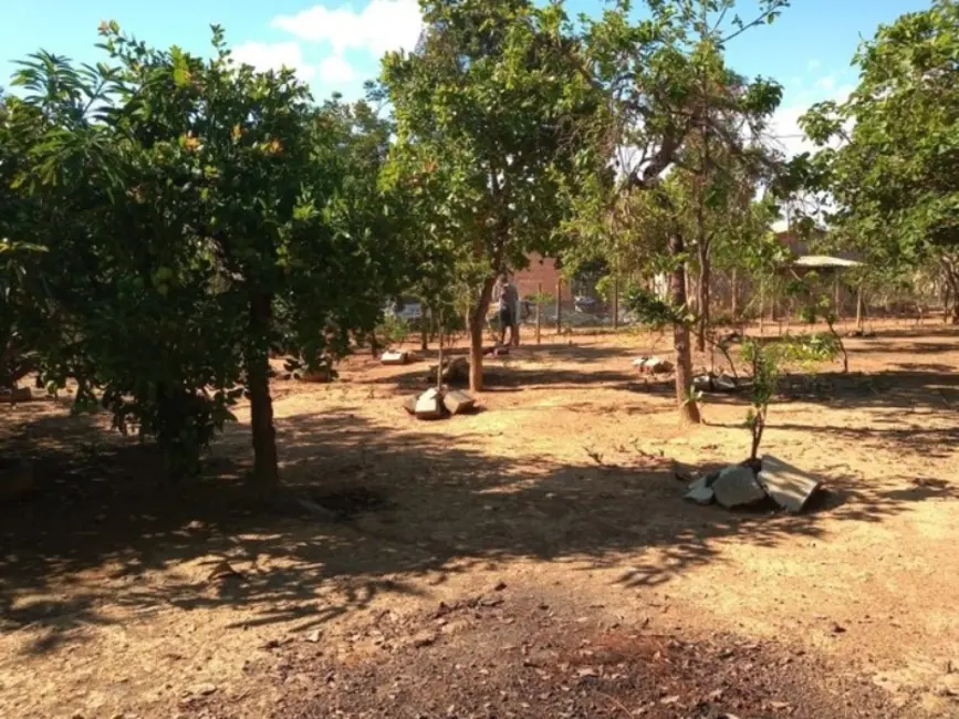 Foto 6 de Terreno / Lote à venda, 1000m2 em Curvelo - MG