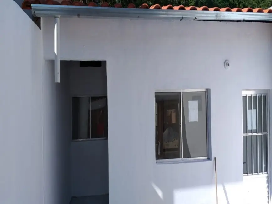 Foto 1 de Casa com 2 quartos à venda, 120m2 em Contagem - MG