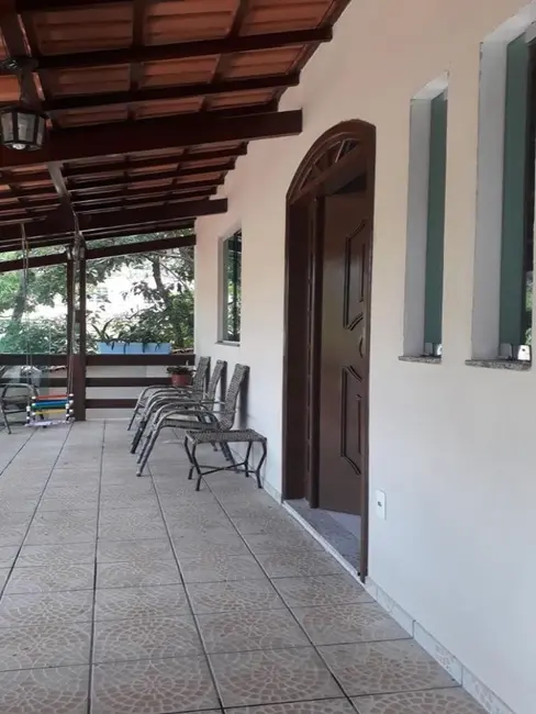 Foto 6 de Casa com 3 quartos à venda, 360m2 em Jardim Casa Branca, Betim - MG