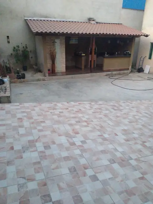 Foto 2 de Casa com 3 quartos à venda, 380m2 em Contagem - MG