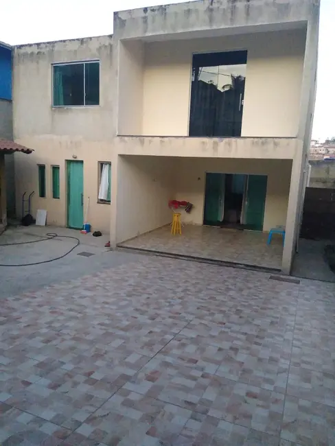 Foto 1 de Casa com 3 quartos à venda, 380m2 em Contagem - MG