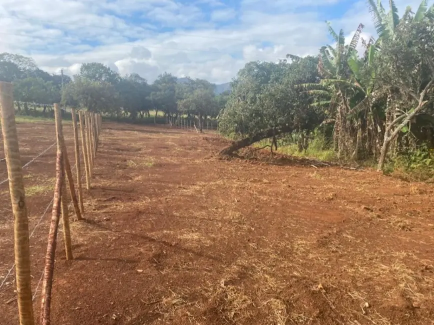 Terreno / Lote à venda, 1000m2 em Mateus Leme - MG - imagem 7 Foto 7 de Terreno / Lote à venda, 1000m2 em Mateus Leme - MG