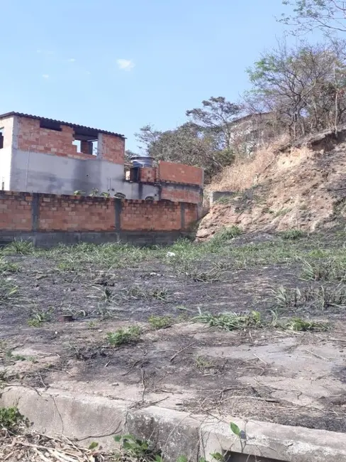 Foto 3 de Terreno / Lote à venda, 370m2 em Jardim Casa Branca, Betim - MG