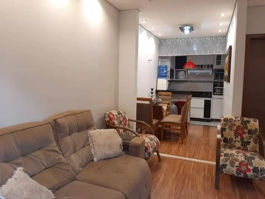 Casa com 2 quartos à venda, 90m2 em Esmeraldas - MG - imagem 4 Foto 4 de Casa com 2 quartos à venda, 90m2 em Esmeraldas - MG