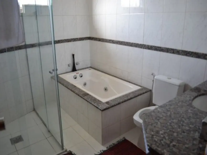 Foto 7 de Casa com 4 quartos à venda, 250m2 em Contagem - MG