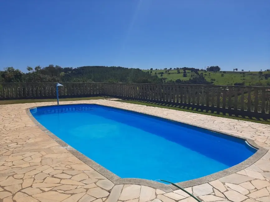 Foto 8 de Sítio / Rancho com 5 quartos à venda, 20000m2 em Itatiaiucu - MG