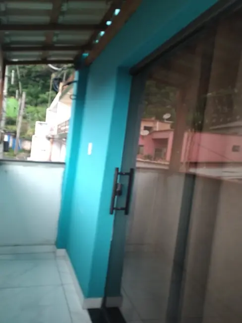 Casa com 2 quartos à venda, 90m2 em Contagem - MG - imagem 3 Foto 3 de Casa com 2 quartos à venda, 90m2 em Contagem - MG