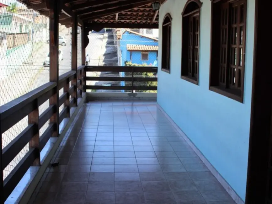 Foto 6 de Casa com 5 quartos à venda, 180m2 em Contagem - MG