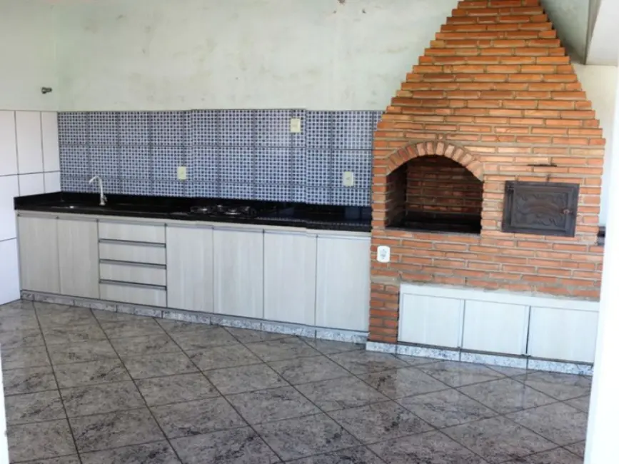 Foto 9 de Casa com 5 quartos à venda, 180m2 em Contagem - MG