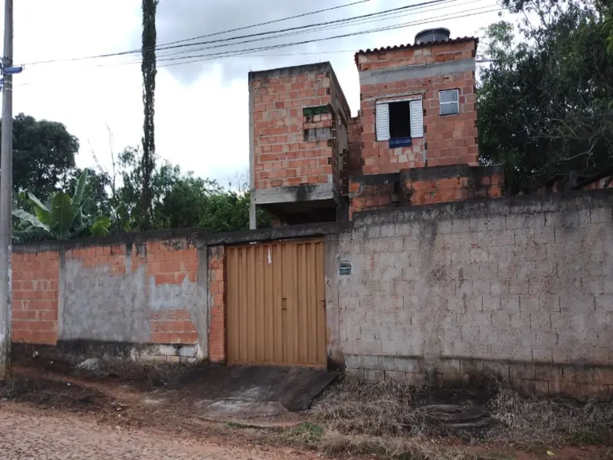 Foto 1 de Casa com 2 quartos à venda, 406m2 em Igarape - MG