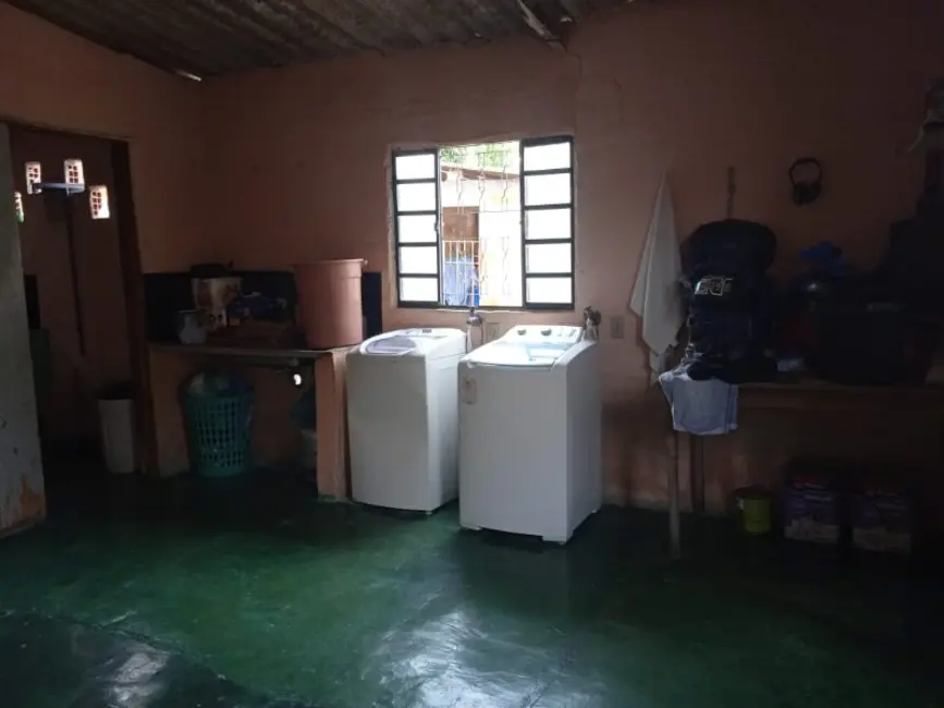 Foto 5 de Casa com 2 quartos à venda, 360m2 em Contagem - MG