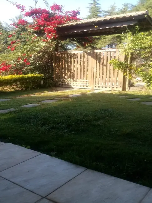 Sítio / Rancho com 5 quartos à venda, 2500m2 em Contagem - MG - imagem 4 Foto 4 de Sítio / Rancho com 5 quartos à venda, 2500m2 em Contagem - MG