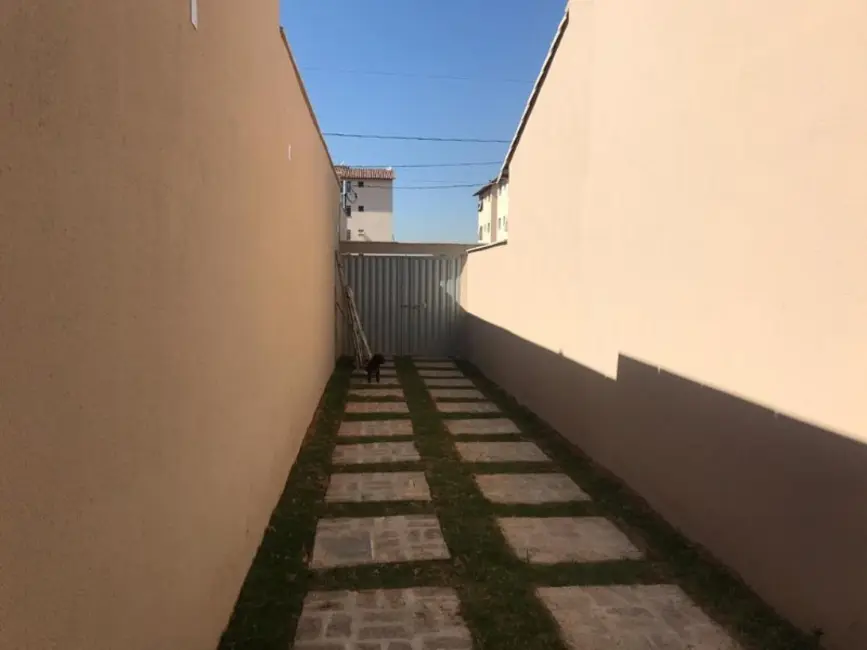 Foto 2 de Casa com 2 quartos à venda, 120m2 em Vila Verde, Betim - MG