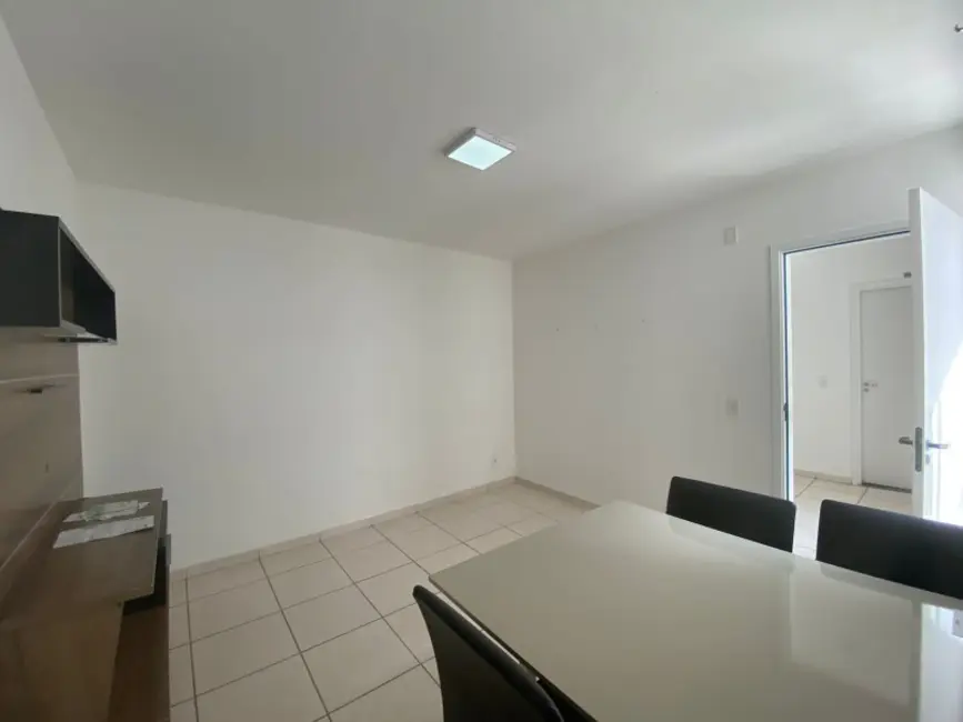 Foto 1 de Apartamento com 2 quartos para alugar, 45m2 em Paulo Camilo, Betim - MG
