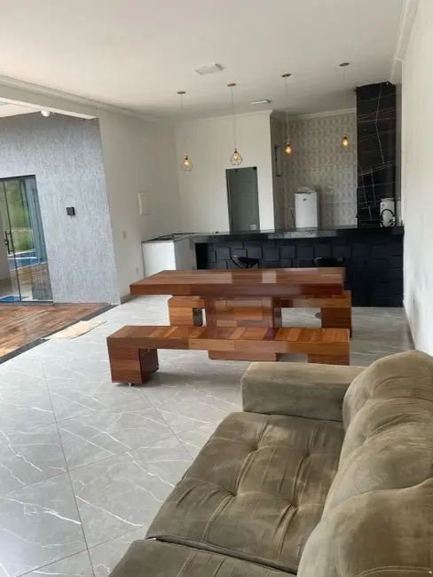 Sítio / Rancho com 3 quartos à venda, 1000m2 em Igarape - MG - imagem 2 Foto 2 de Sítio / Rancho com 3 quartos à venda, 1000m2 em Igarape - MG