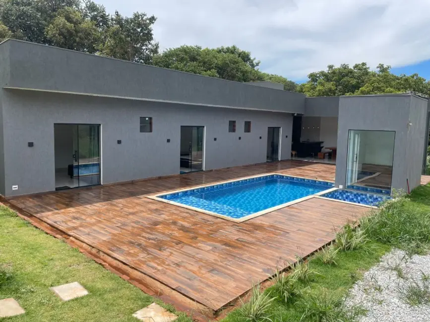 Foto 1 de Sítio / Rancho com 3 quartos à venda, 1000m2 em Igarape - MG