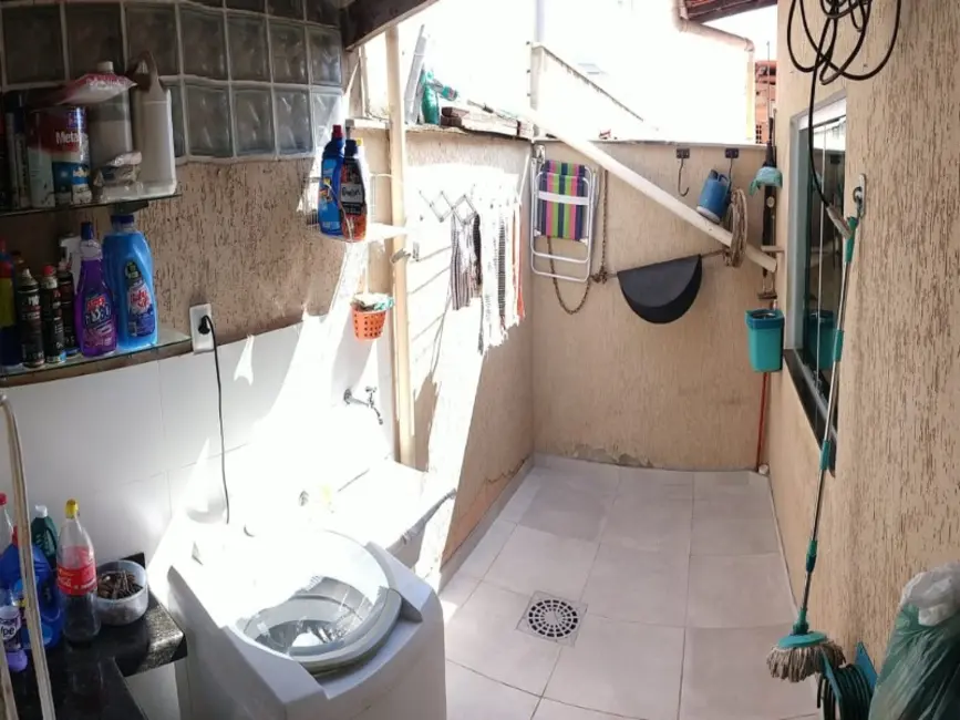 Foto 8 de Casa com 2 quartos à venda, 105m2 em Contagem - MG