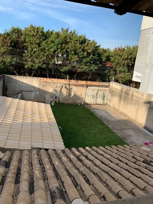 Foto 2 de Casa com 4 quartos à venda, 360m2 em Contagem - MG