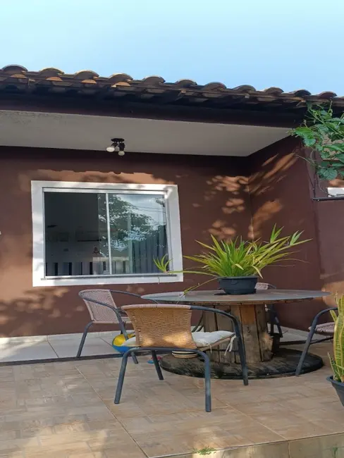 Foto 2 de Casa com 2 quartos à venda, 180m2 em Esmeraldas - MG