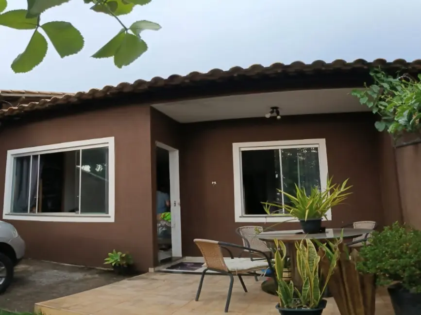 Foto 1 de Casa com 2 quartos à venda, 180m2 em Esmeraldas - MG