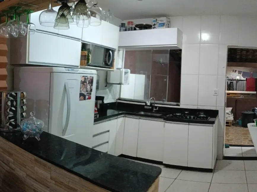 Foto 5 de Casa com 2 quartos à venda, 180m2 em Esmeraldas - MG