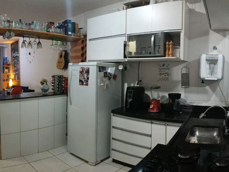 Foto 3 de Casa com 2 quartos à venda, 180m2 em Esmeraldas - MG