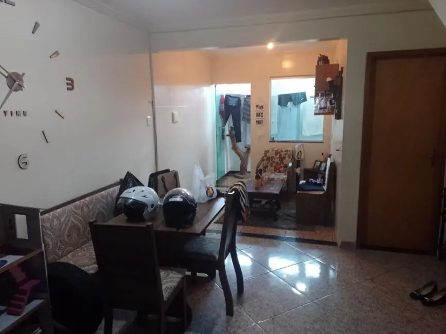 Foto 2 de Casa com 2 quartos à venda, 160m2 em Ibirite - MG