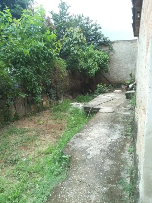 Foto 3 de Terreno / Lote à venda, 360m2 em Contagem - MG