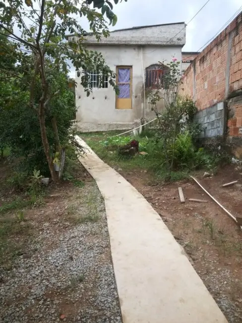 Foto 1 de Terreno / Lote à venda, 360m2 em Contagem - MG