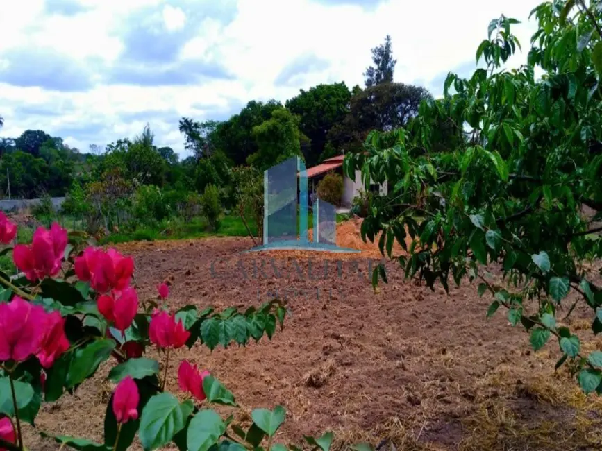 Chácara com 2 quartos à venda, 2500m2 em Esmeraldas - MG - imagem 9 Foto 9 de Chácara com 2 quartos à venda, 2500m2 em Esmeraldas - MG