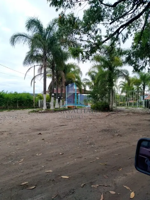 Foto 2 de Chácara com 2 quartos à venda, 2500m2 em Esmeraldas - MG