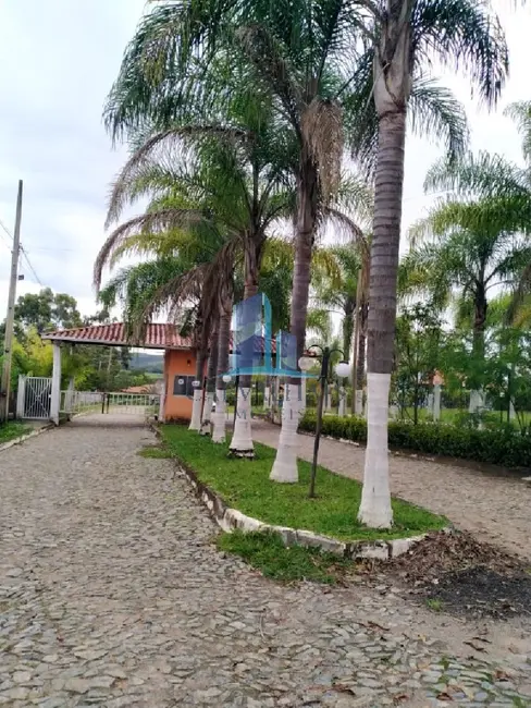 Foto 1 de Chácara com 2 quartos à venda, 2500m2 em Esmeraldas - MG