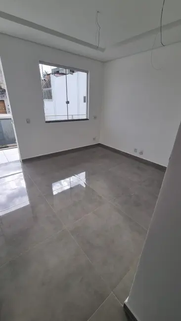 Foto 8 de Casa com 3 quartos à venda, 100m2 em Laranjeiras, Betim - MG