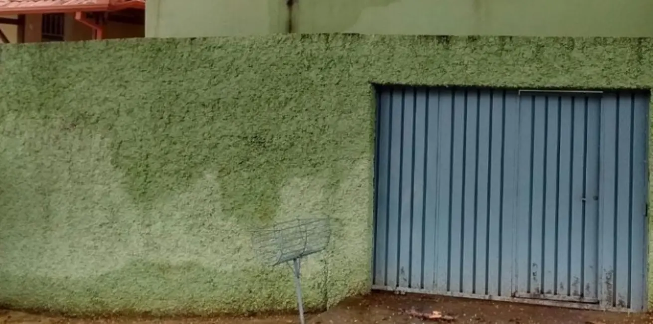 Casa com 3 quartos à venda, 180m2 em Contagem - MG - imagem 1 Foto 1 de Casa com 3 quartos à venda, 180m2 em Contagem - MG