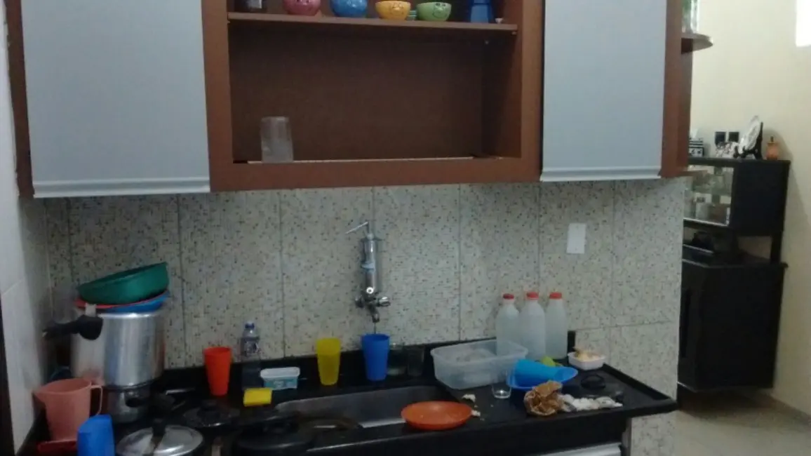 Casa com 3 quartos à venda, 180m2 em Contagem - MG - imagem 7 Foto 7 de Casa com 3 quartos à venda, 180m2 em Contagem - MG