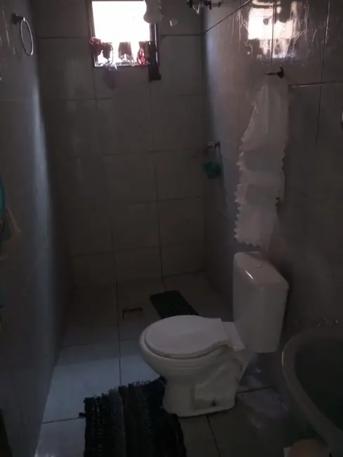 Foto 6 de Casa com 2 quartos à venda, 200m2 em Contagem - MG