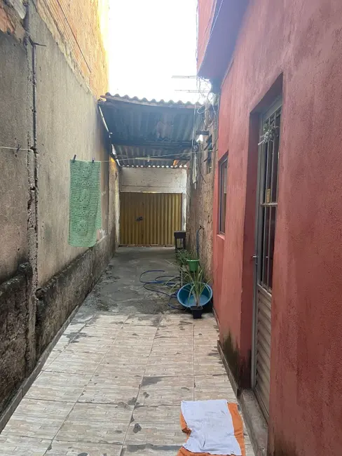 Foto 2 de Casa com 3 quartos à venda, 250m2 em Contagem - MG