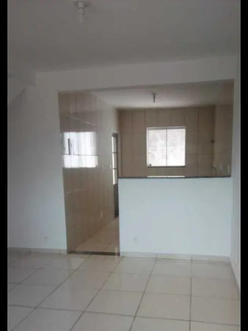 Foto 2 de Casa com 2 quartos à venda, 120m2 em Novo Horizonte, Ibirite - MG