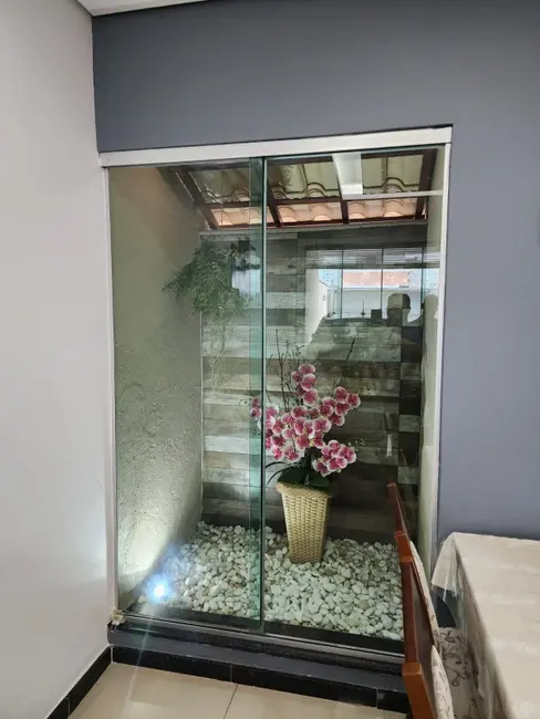 Casa com 3 quartos à venda, 150m2 em Contagem - MG - imagem 4 Foto 4 de Casa com 3 quartos à venda, 150m2 em Contagem - MG