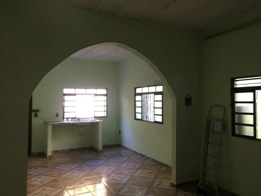 Casa com 2 quartos à venda, 180m2 em Dom Bosco, Betim - MG - imagem 5 Foto 5 de Casa com 2 quartos à venda, 180m2 em Dom Bosco, Betim - MG