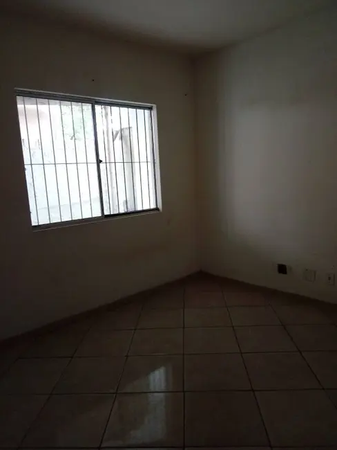 Casa com 2 quartos à venda, 90m2 em Esmeraldas - MG - imagem 7 Foto 7 de Casa com 2 quartos à venda, 90m2 em Esmeraldas - MG