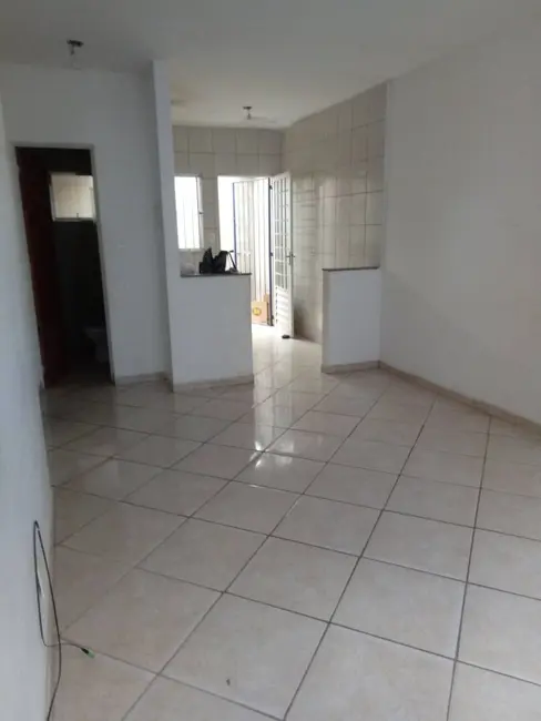Casa com 2 quartos à venda, 90m2 em Esmeraldas - MG - imagem 2 Foto 2 de Casa com 2 quartos à venda, 90m2 em Esmeraldas - MG