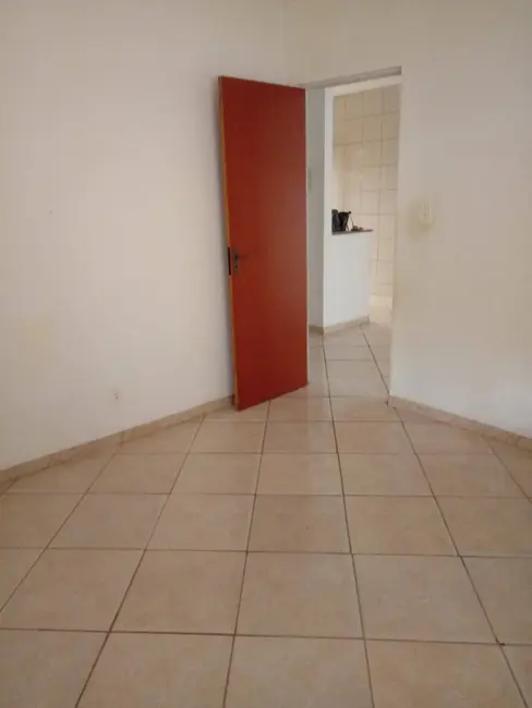 Casa com 2 quartos à venda, 90m2 em Esmeraldas - MG - imagem 4 Foto 4 de Casa com 2 quartos à venda, 90m2 em Esmeraldas - MG
